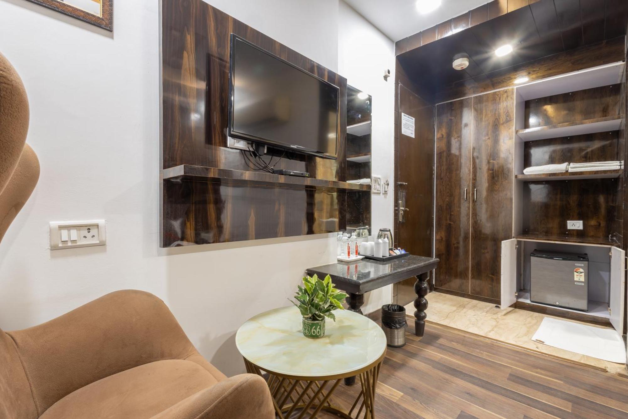 Hotel Gold Souk - Karol Bagh Delhi  Luaran gambar